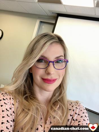 linda32 - date a Canadian, 100% free linda32