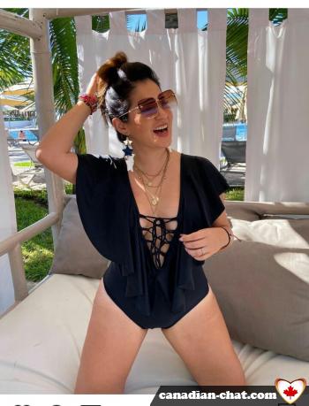 carrie01 - date a Canadian, 100% free carrie01