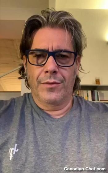 luca12 - date a Canadian, 100% free luca12