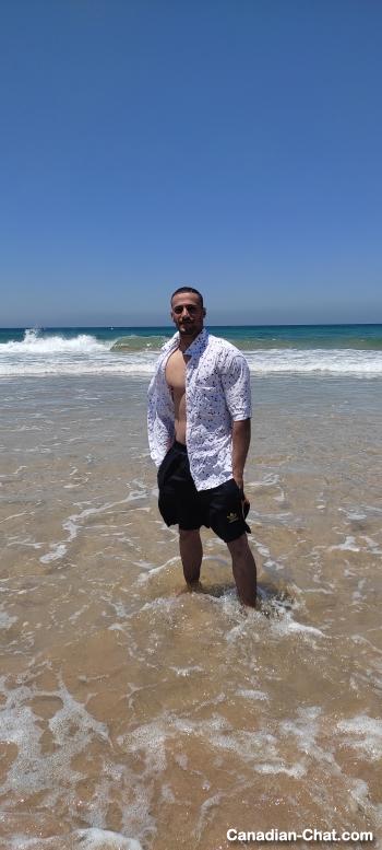 yones - date a Canadian, 100% free yones