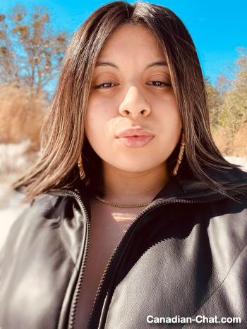 sandrine74 - date a Canadian, 100% free sandrine74