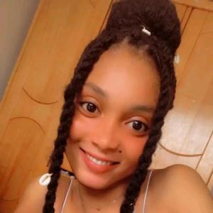 mondaya - date a Canadian, 100% free mondaya