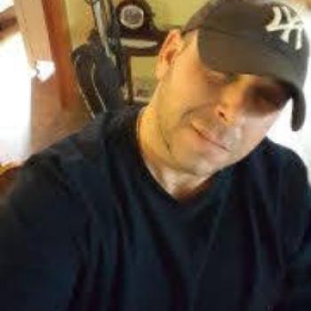 chris692025 - date a Canadian, 100% free chris692025