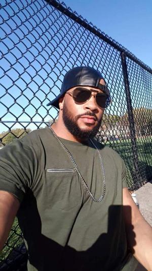 james250 - date a Canadian, 100% free james250